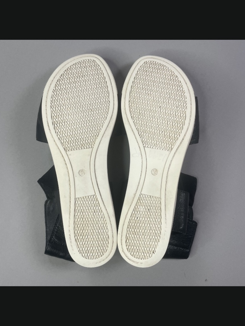 Eileen Fisher Shoes Womens 9.5 black white leather sandals summer casual - Picture 10 of 11